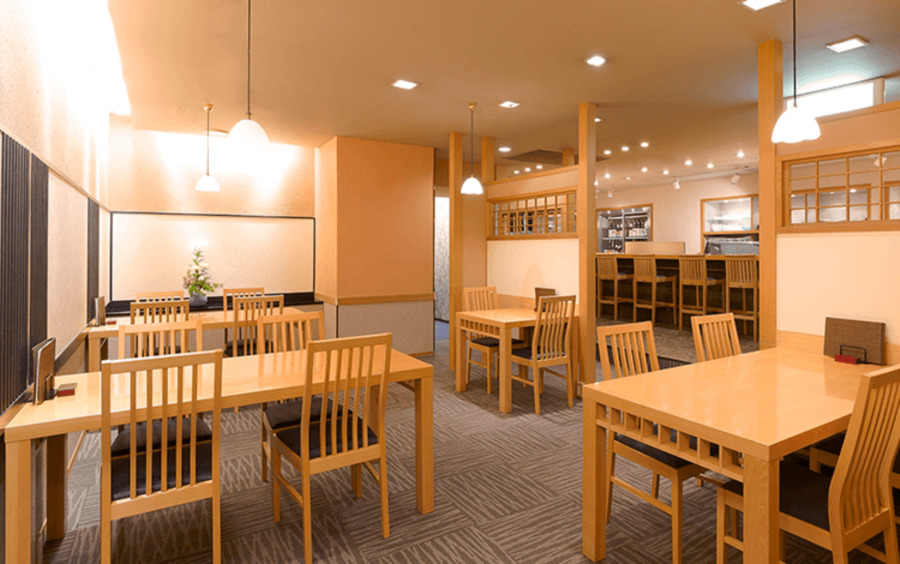 Karasuma 酒店 4*